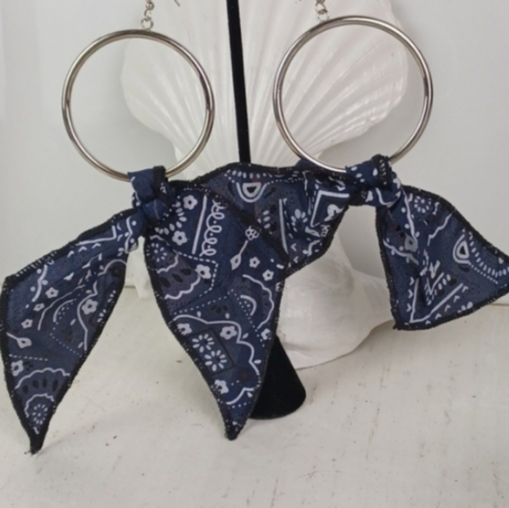 Cowgirl Up! Super Cute Unique Silver Hoop Black Bandana Bow Earrings